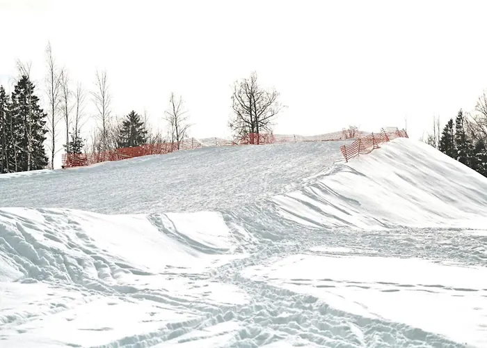 Spordikompleksi Hostal Tamsalu